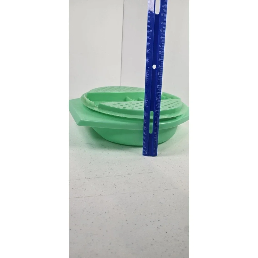 VTG Tupperware 2-Piece Green/Jade Plastic Grater/Slicer Bowl 786-9 Made‎ in USA